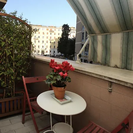 Guest house Amica 2*